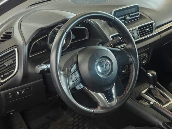 Mazda 3 III (BM) с пробегом 2013 года, цена 1 350 000 рублей, 55762 км, хэтчбек, Автокод Объявления