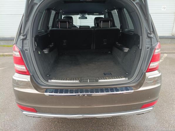 Mercedes-Benz GL-Класс I (X164) Рестайлинг с пробегом 2012 года, цена 2 199 000 рублей, 174681 км, внедорожник, Автокод Объявления