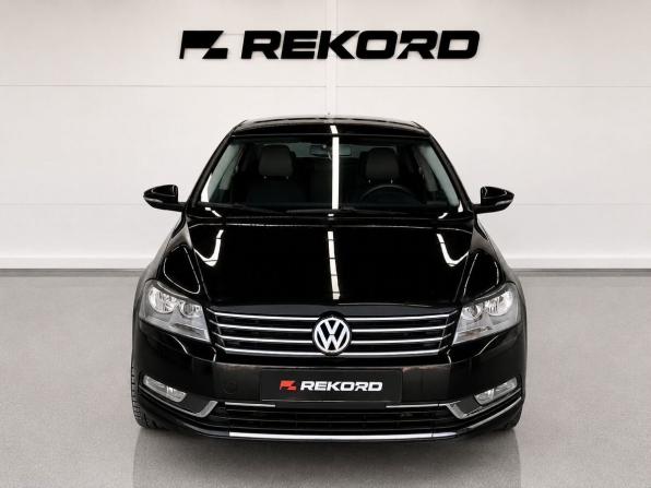 Volkswagen Passat B7 с пробегом 2011 года, цена 679 000 рублей, 252450 км, седан, Автокод Объявления