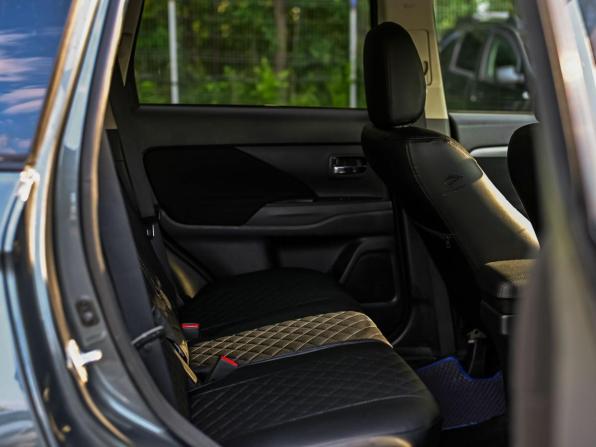 Mitsubishi Outlander III Рестайлинг 2 с пробегом 2018 года, цена 1 550 000 рублей, 220792 км, внедорожник, Автокод Объявления