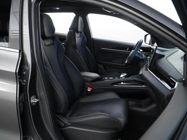 Geely Coolray I Рестайлинг с пробегом 2024 года, цена 2 477 895 рублей, 5846 км, внедорожник, Автокод Объявления