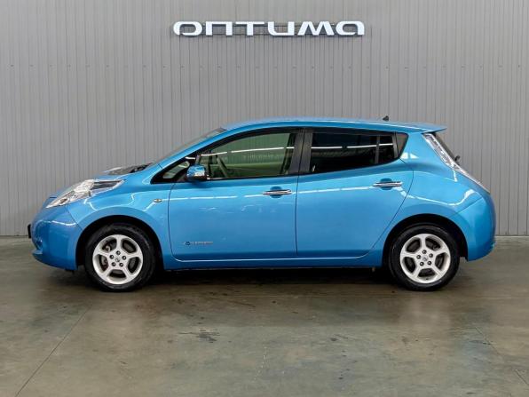 Nissan Leaf I (ZE0/AZE0) с пробегом 2011 года, цена 697 000 рублей, 71919 км, хэтчбек, Автокод Объявления