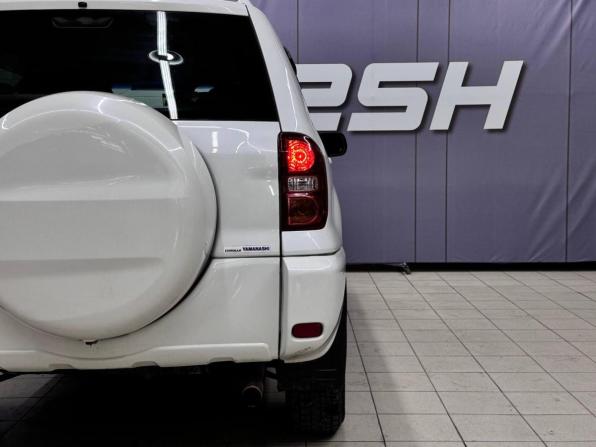 Toyota RAV4 II (XA20) Рестайлинг с пробегом 2004 года, цена 919 000 рублей, 209000 км, внедорожник, Автокод Объявления