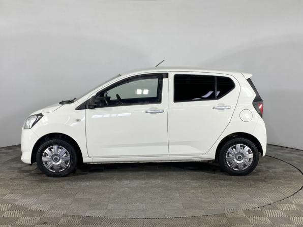 Daihatsu Mira e:S II с пробегом 2020 года, цена 800 000 рублей, 138335 км, хэтчбек, Автокод Объявления