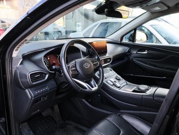 Hyundai Santa Fe IV Рестайлинг с пробегом 2021 года, цена 3 850 000 рублей, 68935 км, внедорожник, Автокод Объявления