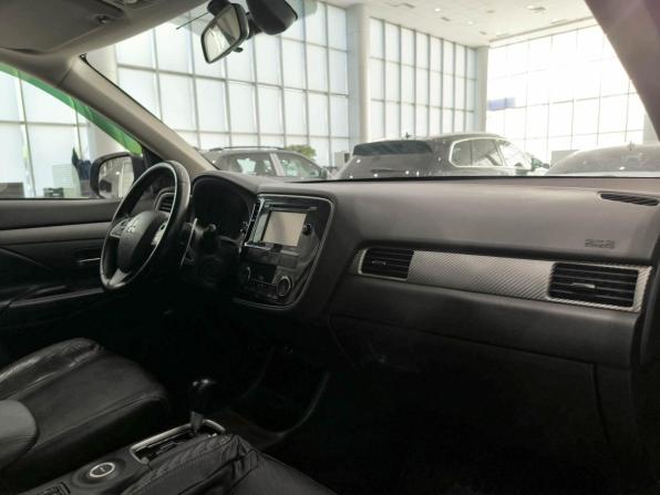 Mitsubishi Outlander III с пробегом 2014 года, цена 1 350 000 рублей, 201401 км, внедорожник, Автокод Объявления