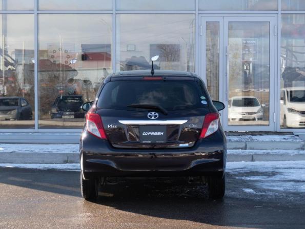 Toyota Vitz III (XP130) с пробегом 2013 года, цена 780 000 рублей, 146339 км, хэтчбек, Автокод Объявления