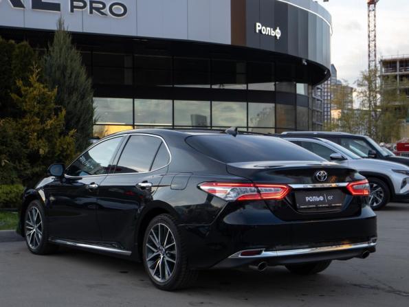 Toyota Camry VIII (XV70) Рестайлинг с пробегом 2023 года, цена 3 298 000 рублей, 35685 км, седан, Автокод Объявления