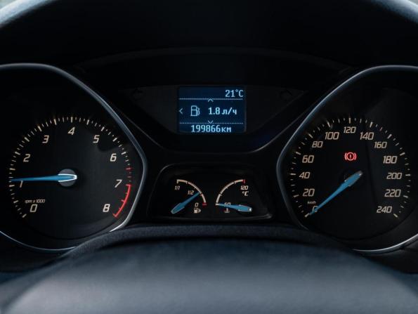 Ford Focus III с пробегом 2012 года, цена 870 000 рублей, 199866 км, хэтчбек, Автокод Объявления