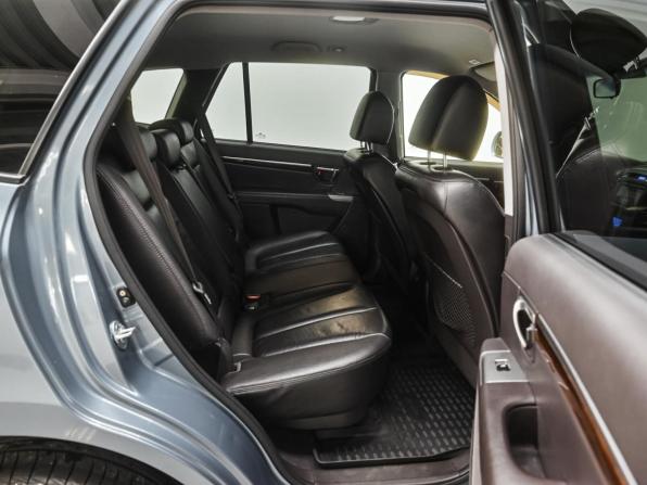 Hyundai Santa Fe II Рестайлинг с пробегом 2011 года, цена 1 349 000 рублей, 176286 км, внедорожник, Автокод Объявления