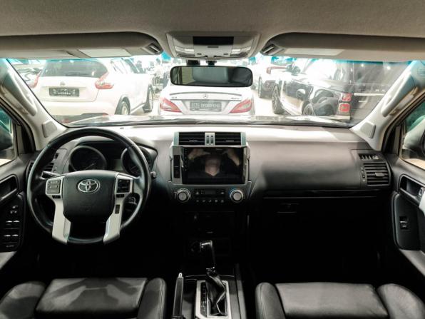 Toyota Land Cruiser Prado 150 Series Рестайлинг 1 с пробегом 2014 года, цена 3 099 000 рублей, 275000 км, внедорожник, Автокод Объявления