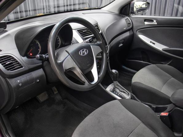 Hyundai Solaris I с пробегом 2011 года, цена 629 000 рублей, 178872 км, седан, Автокод Объявления