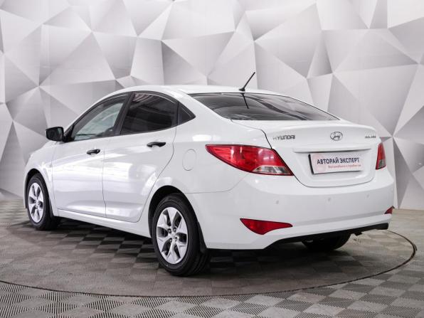 Hyundai Solaris I Рестайлинг с пробегом 2014 года, цена 1 045 000 рублей, 92982 км, седан, Автокод Объявления