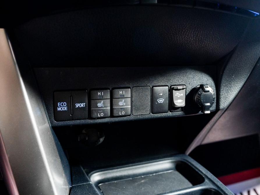 Toyota RAV4 IV (XA40) Рестайлинг Чита  - изображение 13