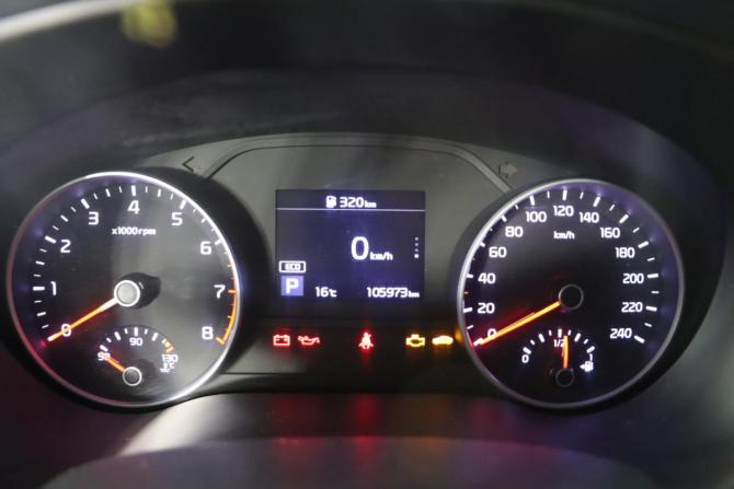 Kia Sportage IV Рестайлинг с пробегом 2019 года, цена 2 449 990 рублей, 105775 км, внедорожник, Автокод Объявления