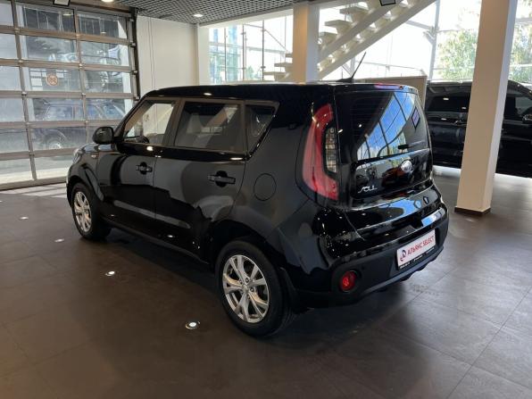 Kia Soul II Рестайлинг с пробегом 2018 года, цена 1 450 000 рублей, 81643 км, хэтчбек, Автокод Объявления
