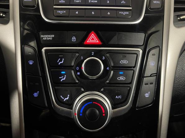 Hyundai i30 II с пробегом 2013 года, цена 1 045 000 рублей, 116645 км, хэтчбек, Автокод Объявления