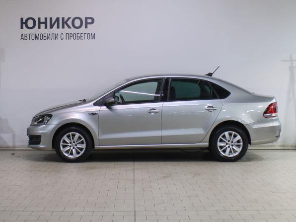 Volkswagen Polo V Рестайлинг с пробегом 2019 года, цена 1 029 000 рублей, 195550 км, седан, Автокод Объявления
