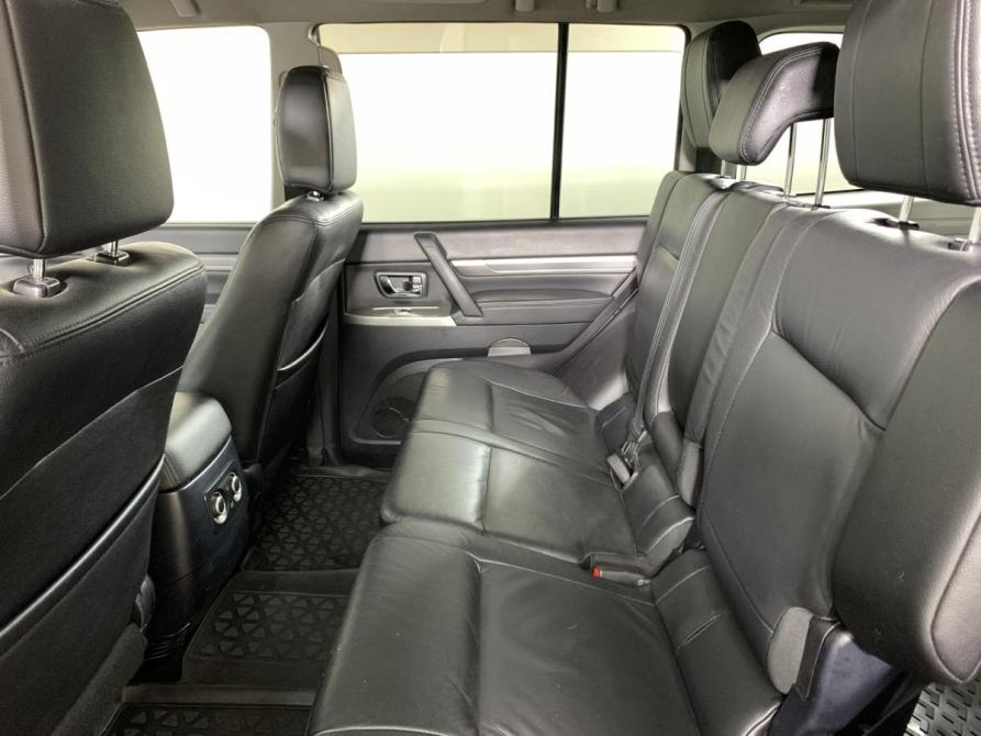 Mitsubishi Pajero IV Рестайлинг 1 Москва  - изображение 18