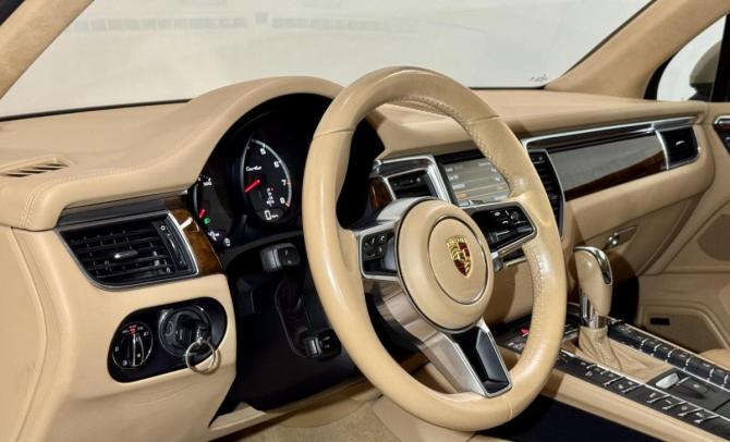 Porsche Macan I с пробегом 2014 года, цена 4 390 000 рублей, 40649 км, внедорожник, Автокод Объявления