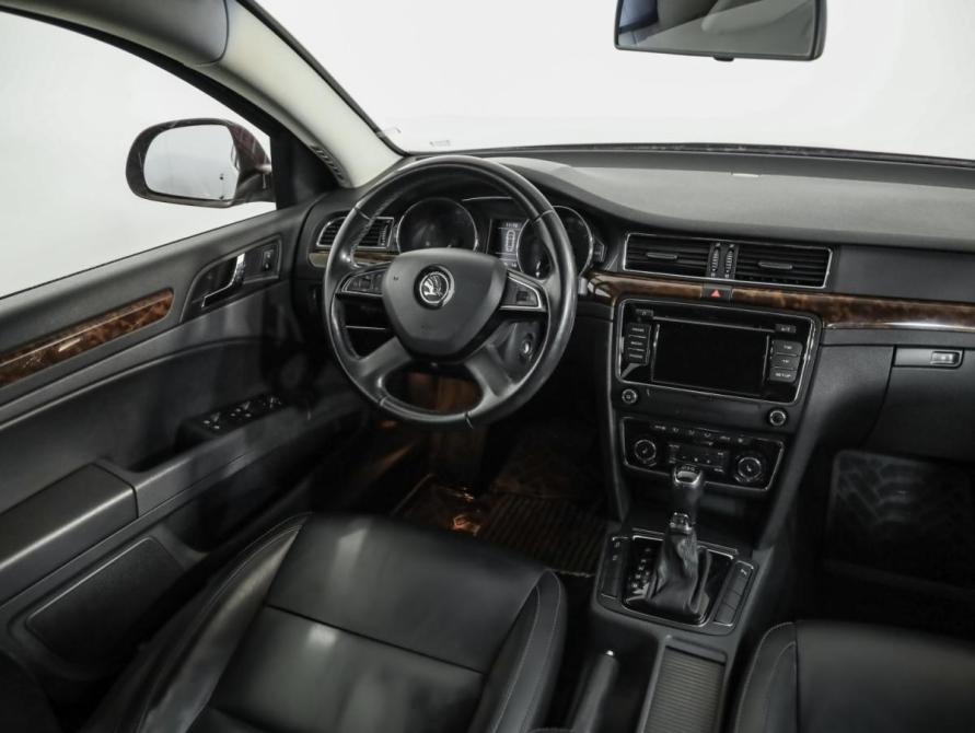 Skoda Superb II Рестайлинг Санкт-Петербург  - изображение 9