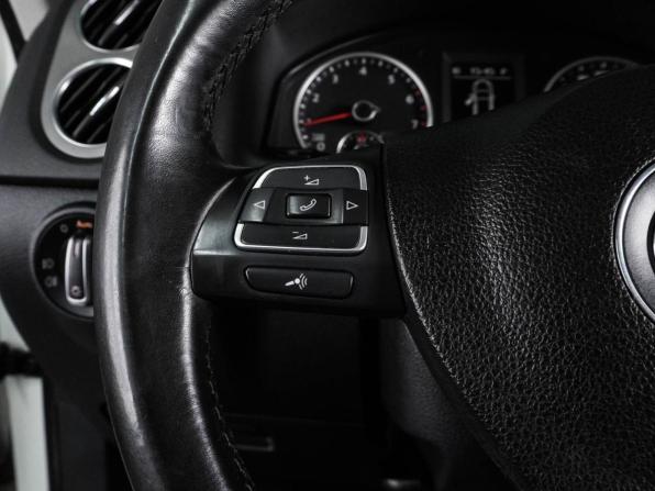 Volkswagen Tiguan I с пробегом 2010 года, цена 867 000 рублей, 291243 км, внедорожник, Автокод Объявления