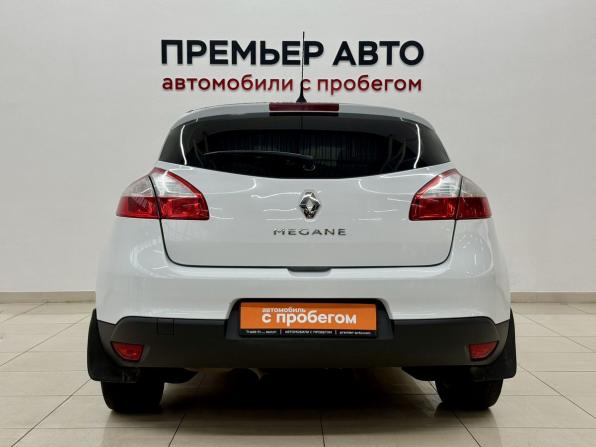 Renault Megane III Рестайлинг с пробегом 2013 года, цена 735 000 рублей, 173844 км, хэтчбек, Автокод Объявления