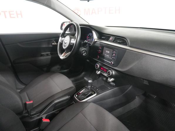 Kia Rio IV Рестайлинг с пробегом 2021 года, цена 1 835 000 рублей, 78570 км, хэтчбек, Автокод Объявления