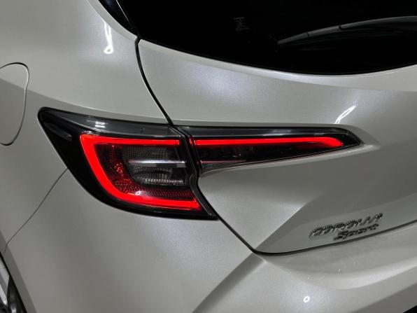 Toyota Corolla XII (E210) с пробегом 2018 года, цена 1 690 000 рублей, 68247 км, хэтчбек, Автокод Объявления