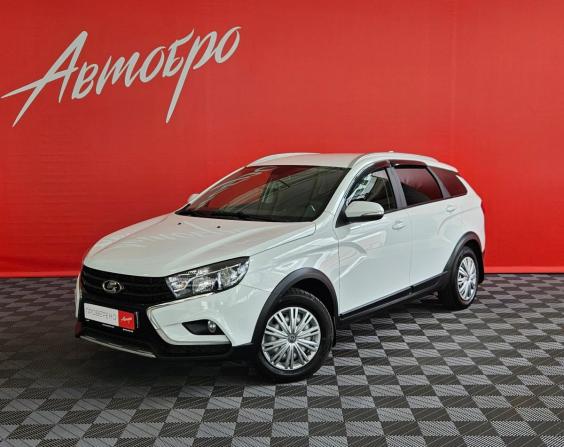 Lada (ВАЗ) Vesta I с пробегом 2021 года, цена 1 377 000 рублей, 60451 км, универсал, Автокод Объявления