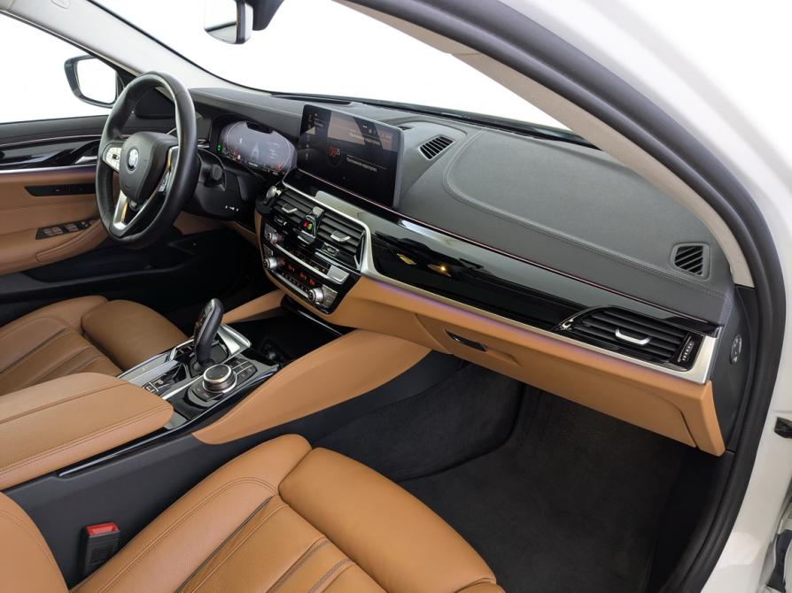 BMW 5 серии VII (G30/G31/G38) Рестайлинг Москва  - изображение 11