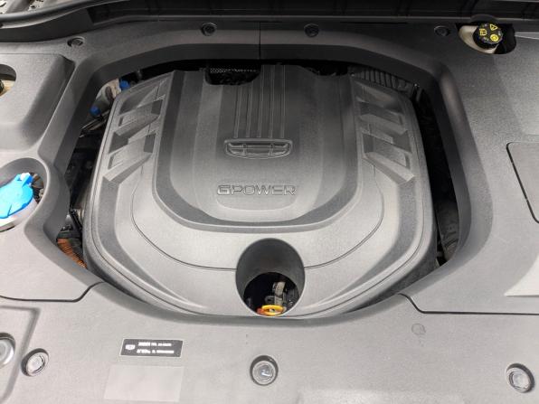 Geely Atlas Pro с пробегом 2022 года, цена 2 000 000 рублей, 40996 км, внедорожник, Автокод Объявления