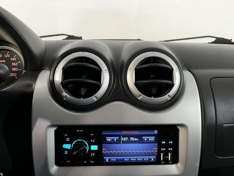 Renault Sandero I Великий Новгород  - изображение 15