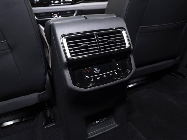 Volkswagen Teramont I Рестайлинг (China Market) с пробегом 2026 года, цена 5 170 000 рублей, 13 км, внедорожник, Автокод Объявления