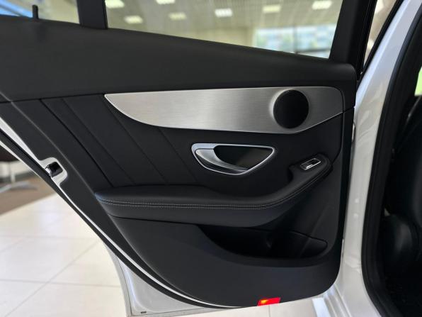 Mercedes-Benz C-Класс IV (W205) с пробегом 2017 года, цена 2 150 000 рублей, 101330 км, универсал, Автокод Объявления