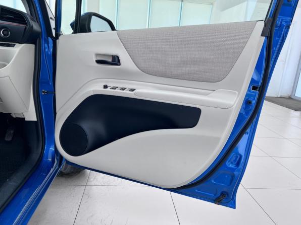 Toyota Sienta II с пробегом 2018 года, цена 1 415 000 рублей, 142210 км, минивэн, Автокод Объявления