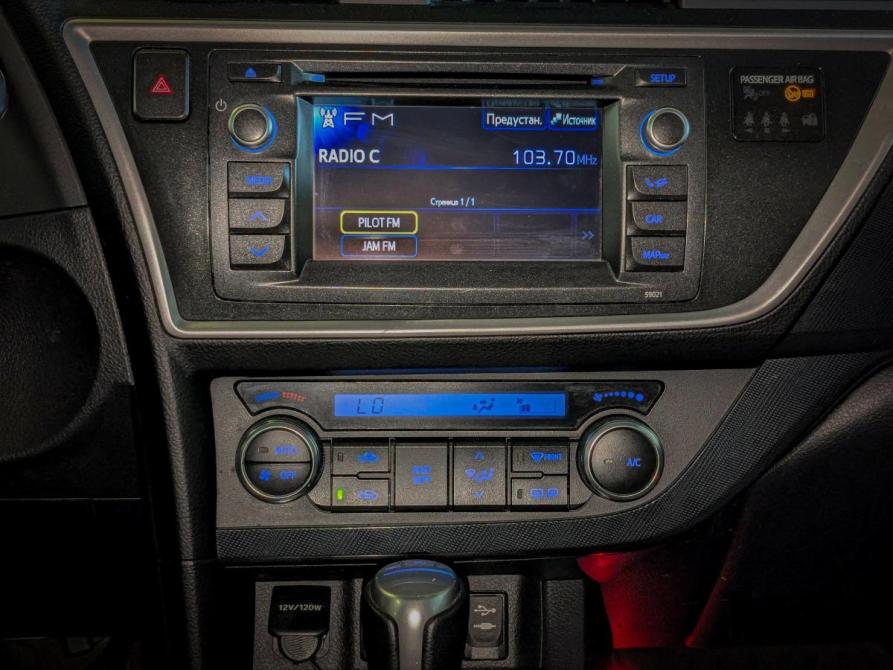 Toyota Auris II Екатеринбург  - изображение 10