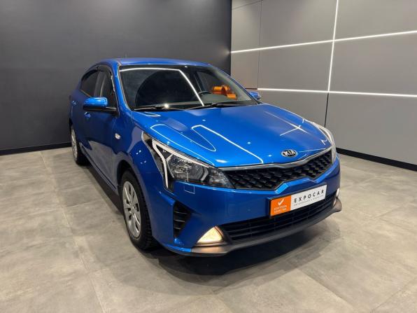 Kia Rio IV Рестайлинг с пробегом 2021 года, цена 1 829 000 рублей, 32000 км, седан, Автокод Объявления