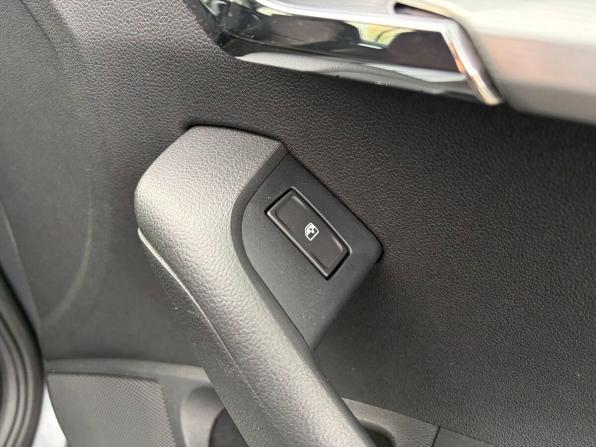 Skoda Octavia III (A7) с пробегом 2015 года, цена 1 225 000 рублей, 142784 км, лифтбек, Автокод Объявления