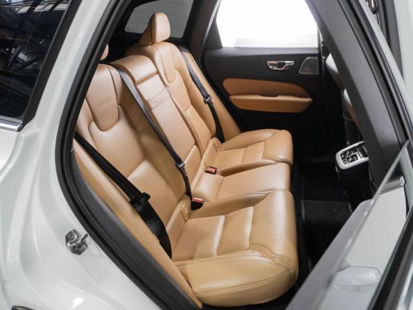 Volvo XC60 II с пробегом 2018 года, цена 4 240 000 рублей, 97208 км, внедорожник, Автокод Объявления