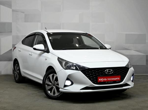 Hyundai Solaris II Рестайлинг с пробегом 2021 года, цена 1 490 000 рублей, 62595 км, седан, Автокод Объявления
