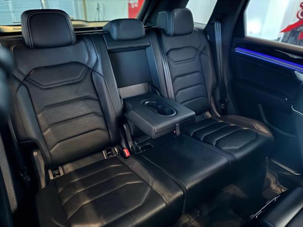 Volkswagen Touareg III с пробегом 2019 года, цена 5 499 000 рублей, 39116 км, внедорожник, Автокод Объявления