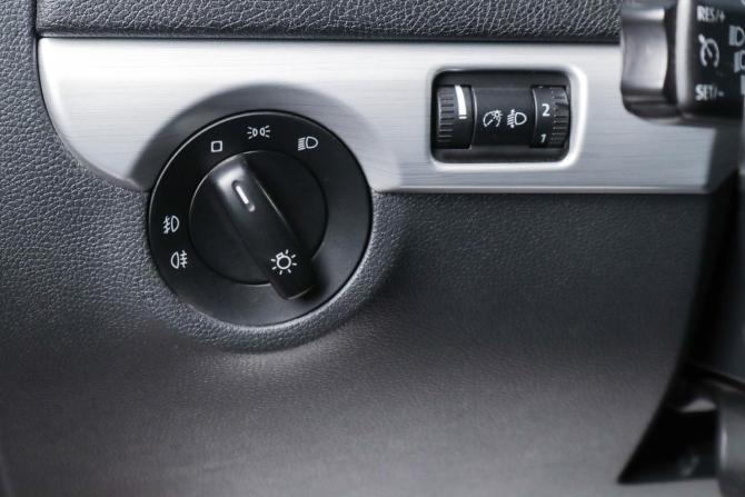 Skoda Yeti I Рестайлинг с пробегом 2014 года, цена 1 059 000 рублей, 184842 км, внедорожник, Автокод Объявления