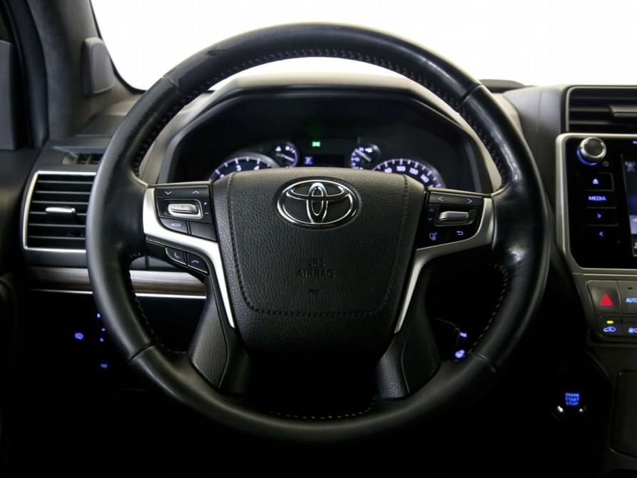Toyota Land Cruiser Prado 150 Series Рестайлинг 2 Санкт-Петербург  - изображение 19