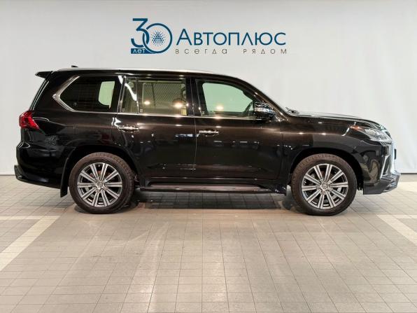 Lexus LX III Рестайлинг 2 с пробегом 2015 года, цена 7 990 000 рублей, 75000 км, внедорожник, Автокод Объявления