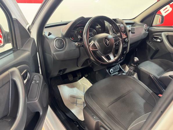 Renault Duster I Рестайлинг с пробегом 2019 года, цена 1 299 000 рублей, 157277 км, внедорожник, Автокод Объявления