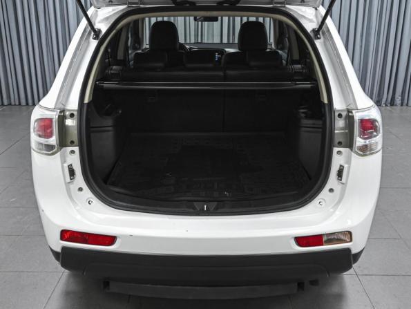 Mitsubishi Outlander III с пробегом 2012 года, цена 1 348 568 рублей, 178525 км, внедорожник, Автокод Объявления
