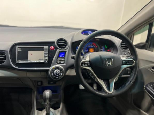 Honda Insight II с пробегом 2009 года, цена 689 000 рублей, 288460 км, хэтчбек, Автокод Объявления