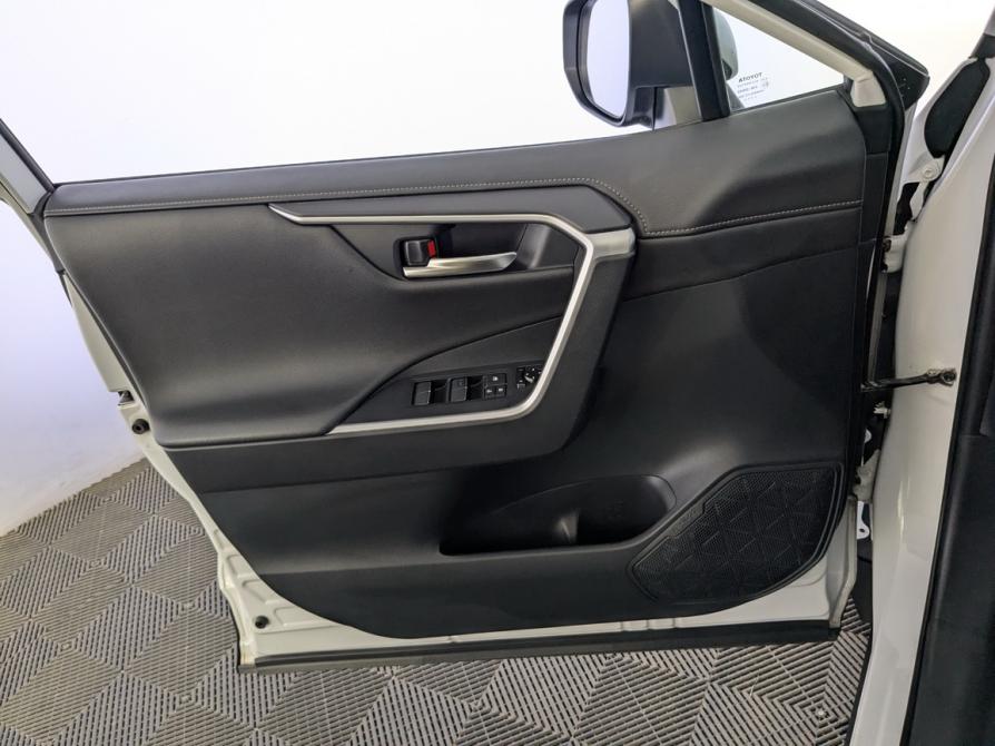 Toyota RAV4 V (XA50) Москва  - изображение 19