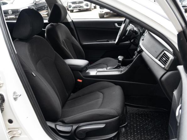 Kia Optima IV Рестайлинг с пробегом 2019 года, цена 1 425 000 рублей, 185295 км, седан, Автокод Объявления